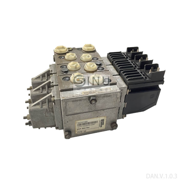 SN-proportional control valve  PVG 32,157H1125 for Ship Hydraulic Slewing Crane