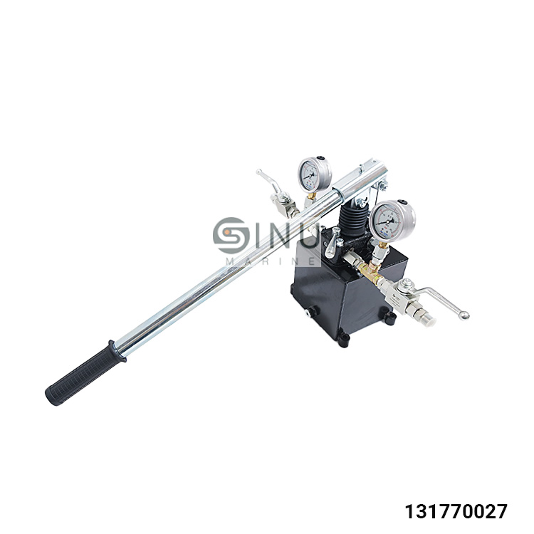 SINU官网图-PM45CC-3L HYDRAULIC HAND PUMP WITH OIL TANK (STEEL) FOR MARINE HANDLING CRANE